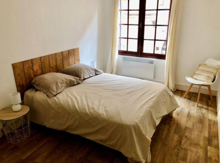 Appartement Au Coeur Du Centre Historique Bergerac Ngoại thất bức ảnh